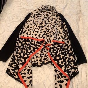 Thick cardigan! Super comfortable!